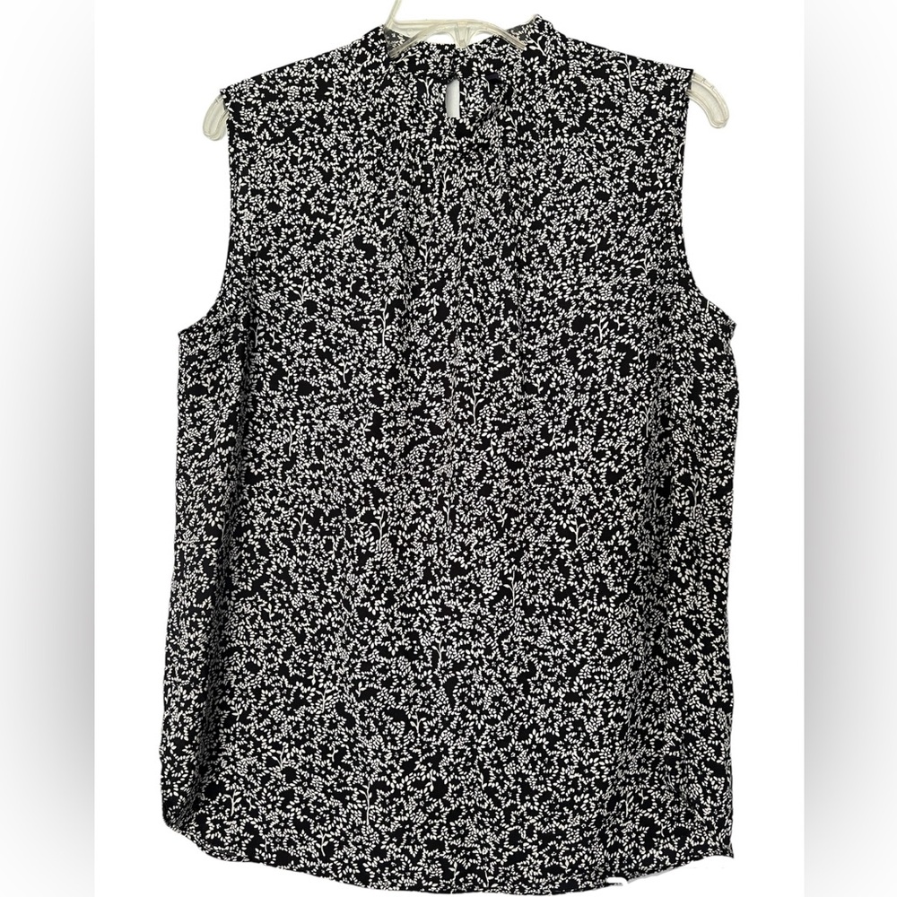 NYDJ Sleeveless Blouse NWOT